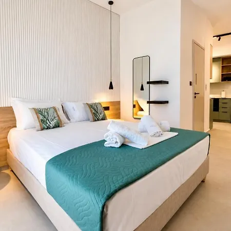 Petite Palace Olive Renovated 2026 Near 아파트 *